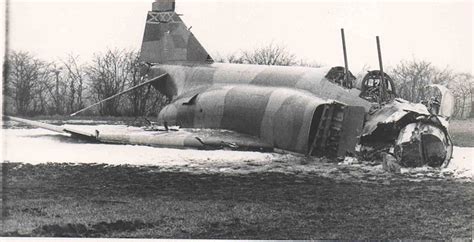 10/21/1959: Crashed near Mount Pinos/Gorman, CA when engine access door fell off in flight. . Raf phantom crashes